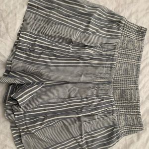 AE flowy beach shorts